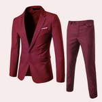 Pánský oblek s elegantním blazerem a slim fit kalhotami