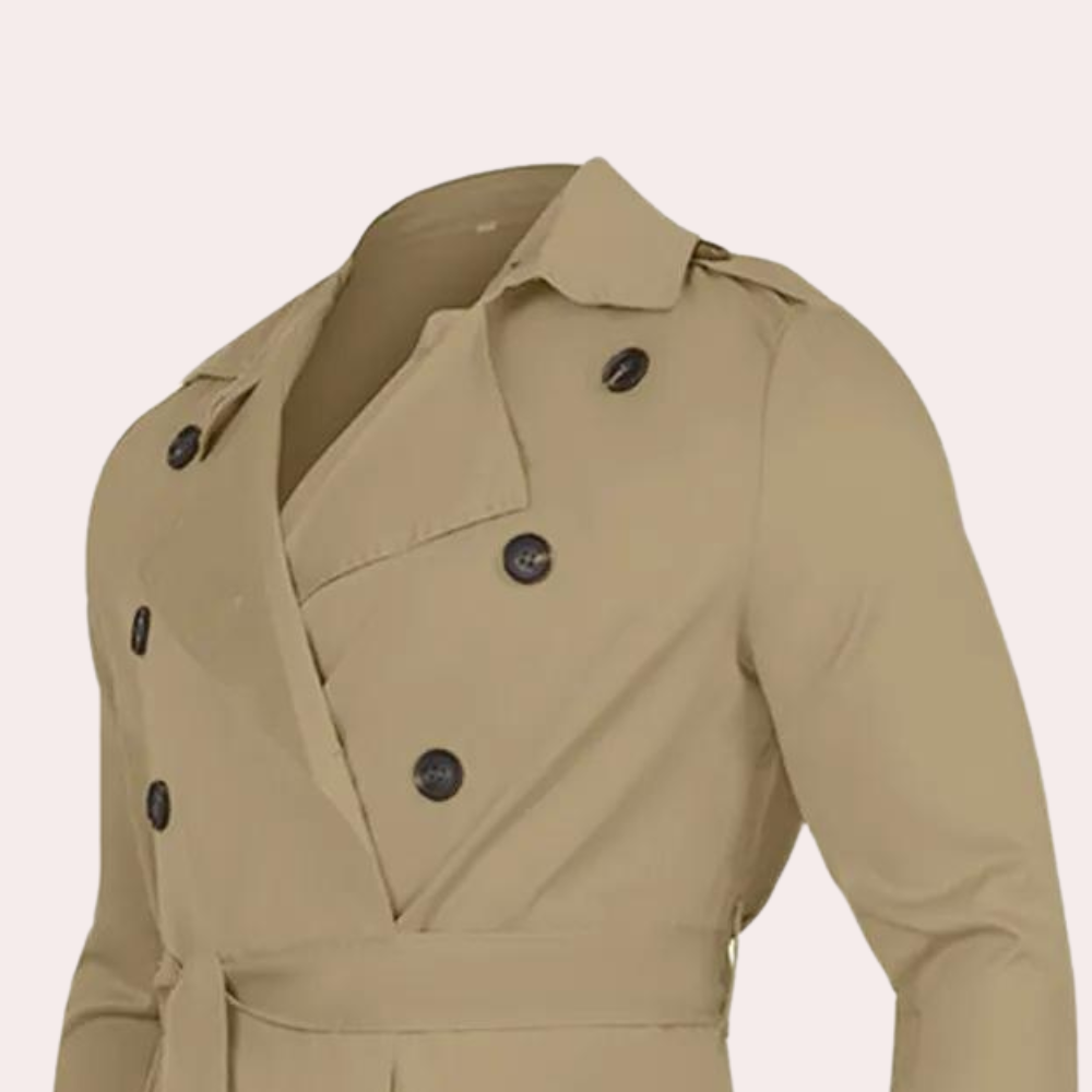 Trenchcoat s nadčasovým designem a vodoodpudivostí pro muže