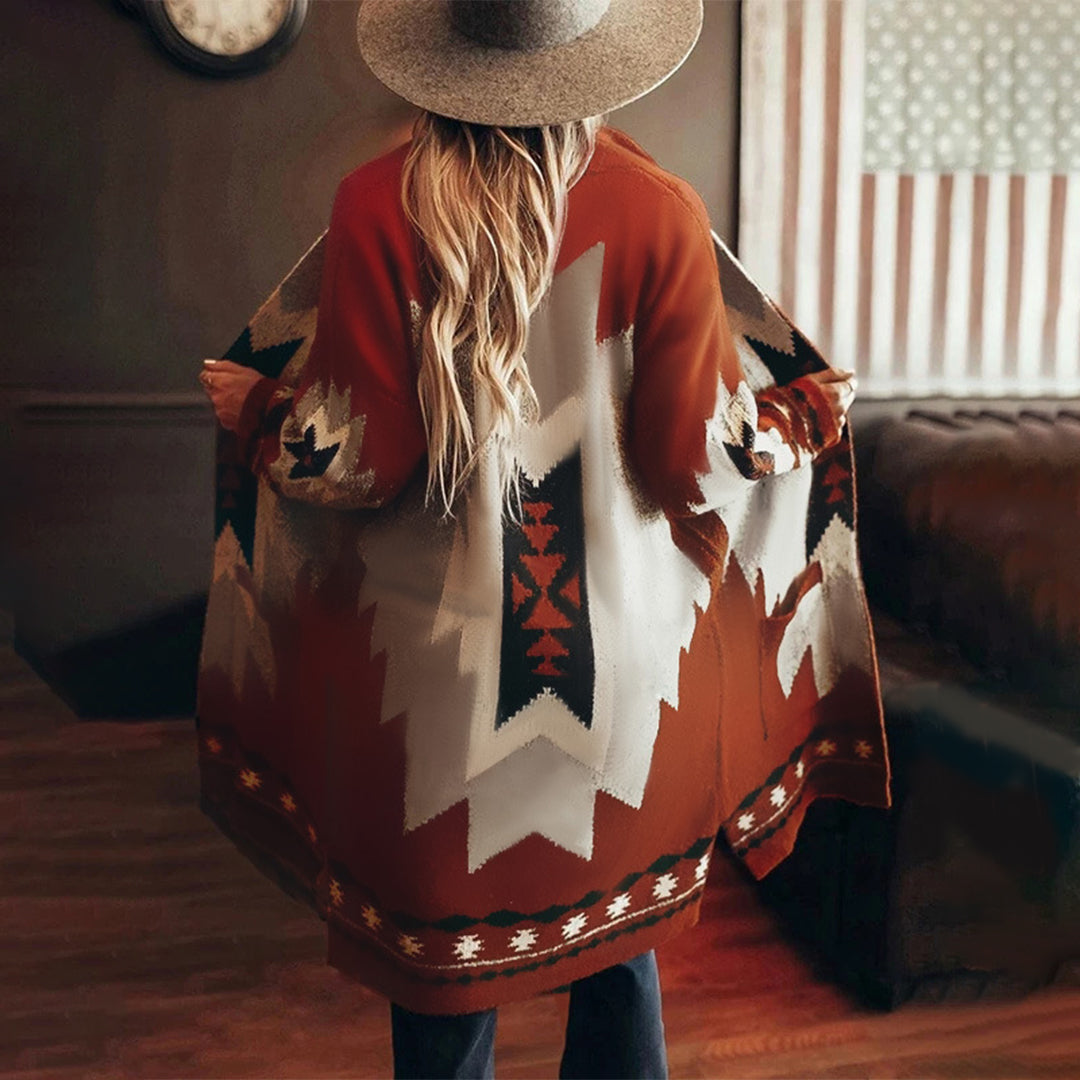 Vesta s vintage tribal designem a teplým materiálem pro ženy
